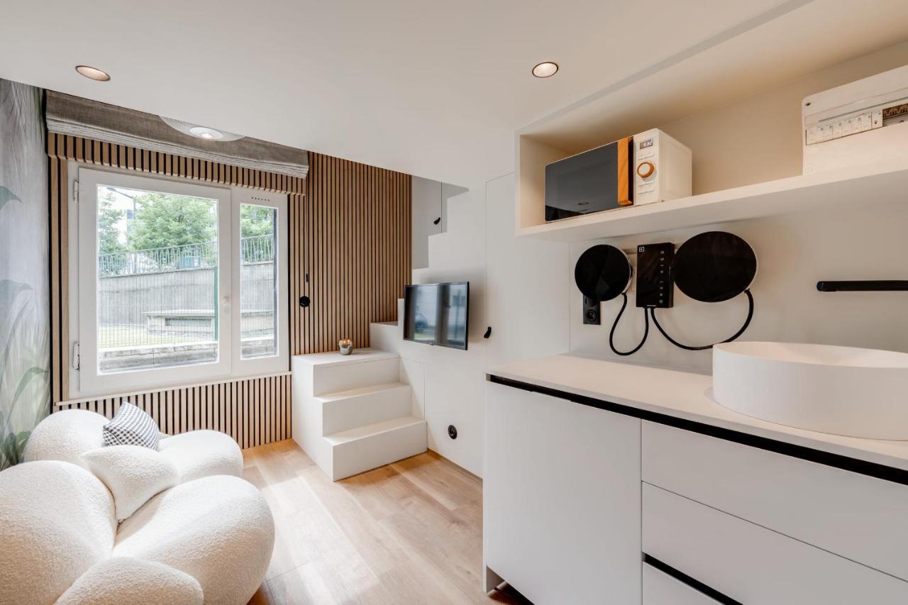 La Petite Suite - T1 In Duplex In The City Center Annecy Buitenkant foto